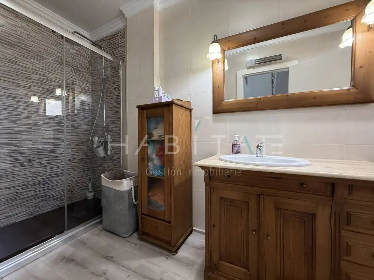 Baño de Dúplex en venta en Pilar de la Horadada con Aire acondicionado, Terraza y Balcón