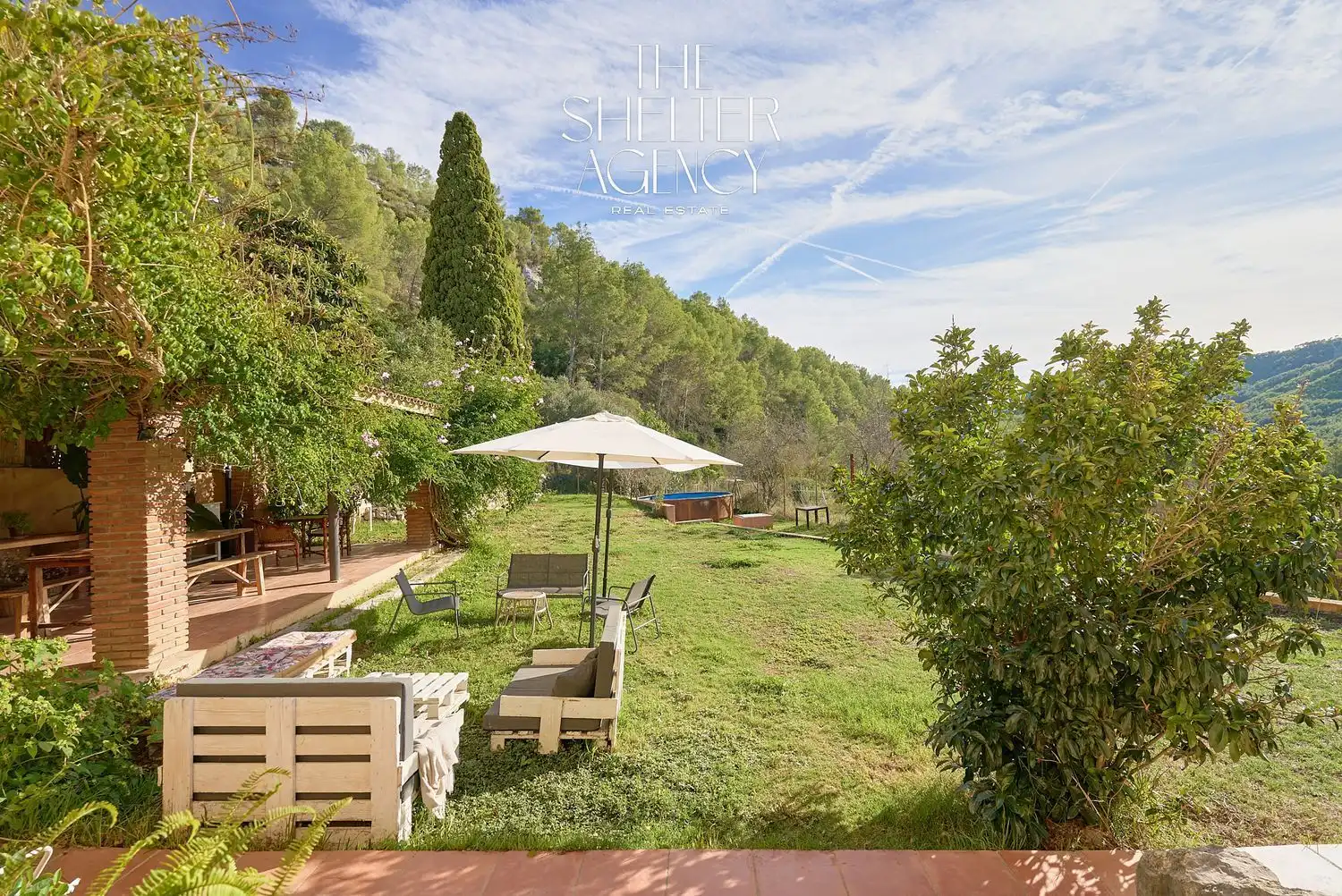 Jardín de Finca rústica en venta en Sant Pere de Ribes con Aire acondicionado, Jardín privado y Piscina comunitaria