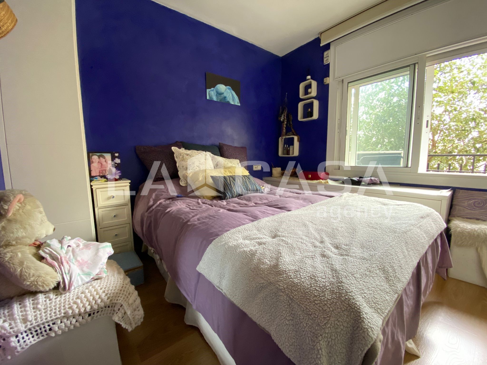 Habitación de Piso en venta en Santa Coloma de Gramenet con Balcón
