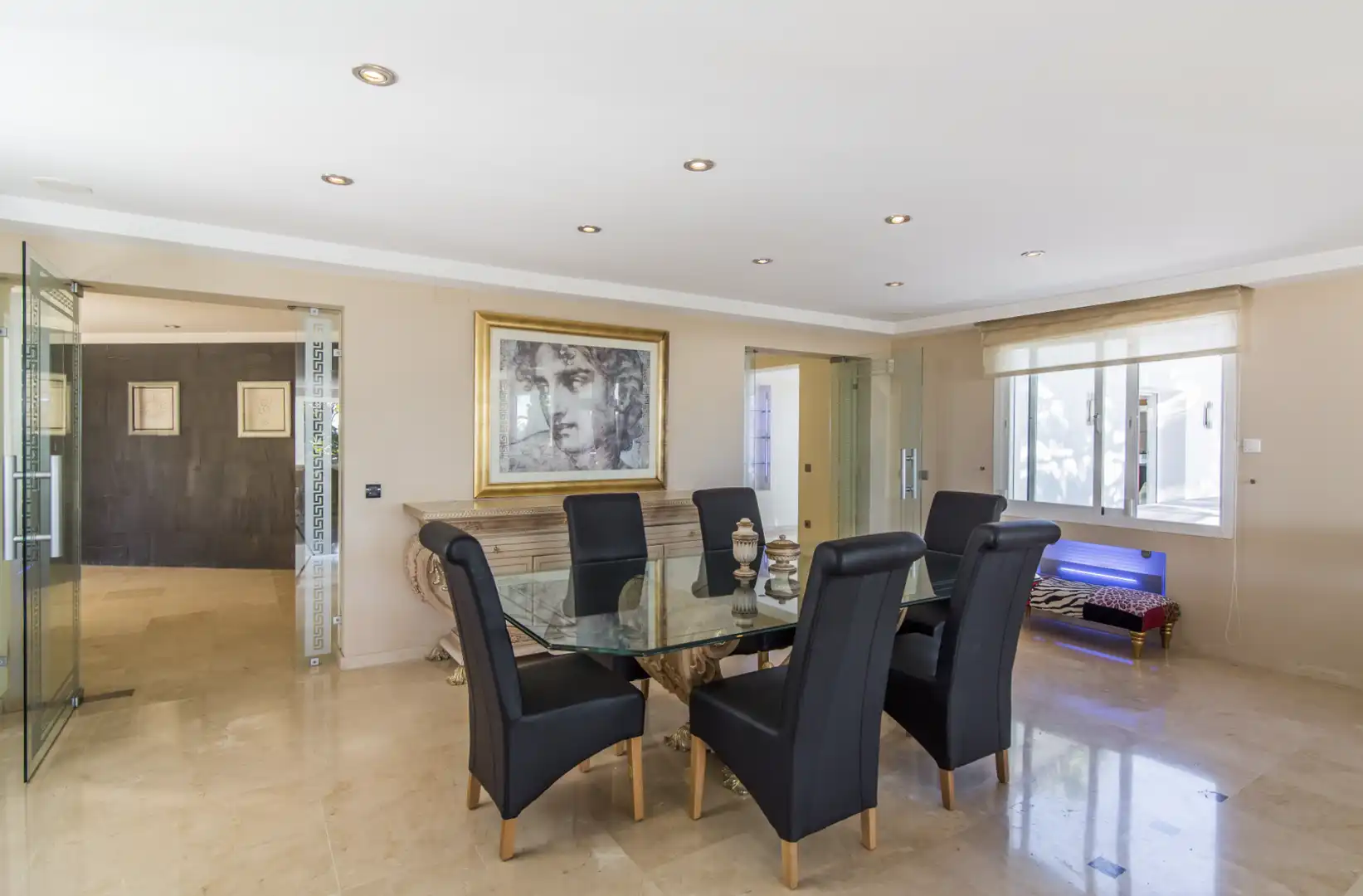 Chalet con piscina en venta en Elviria - Cabopino, imagen 8