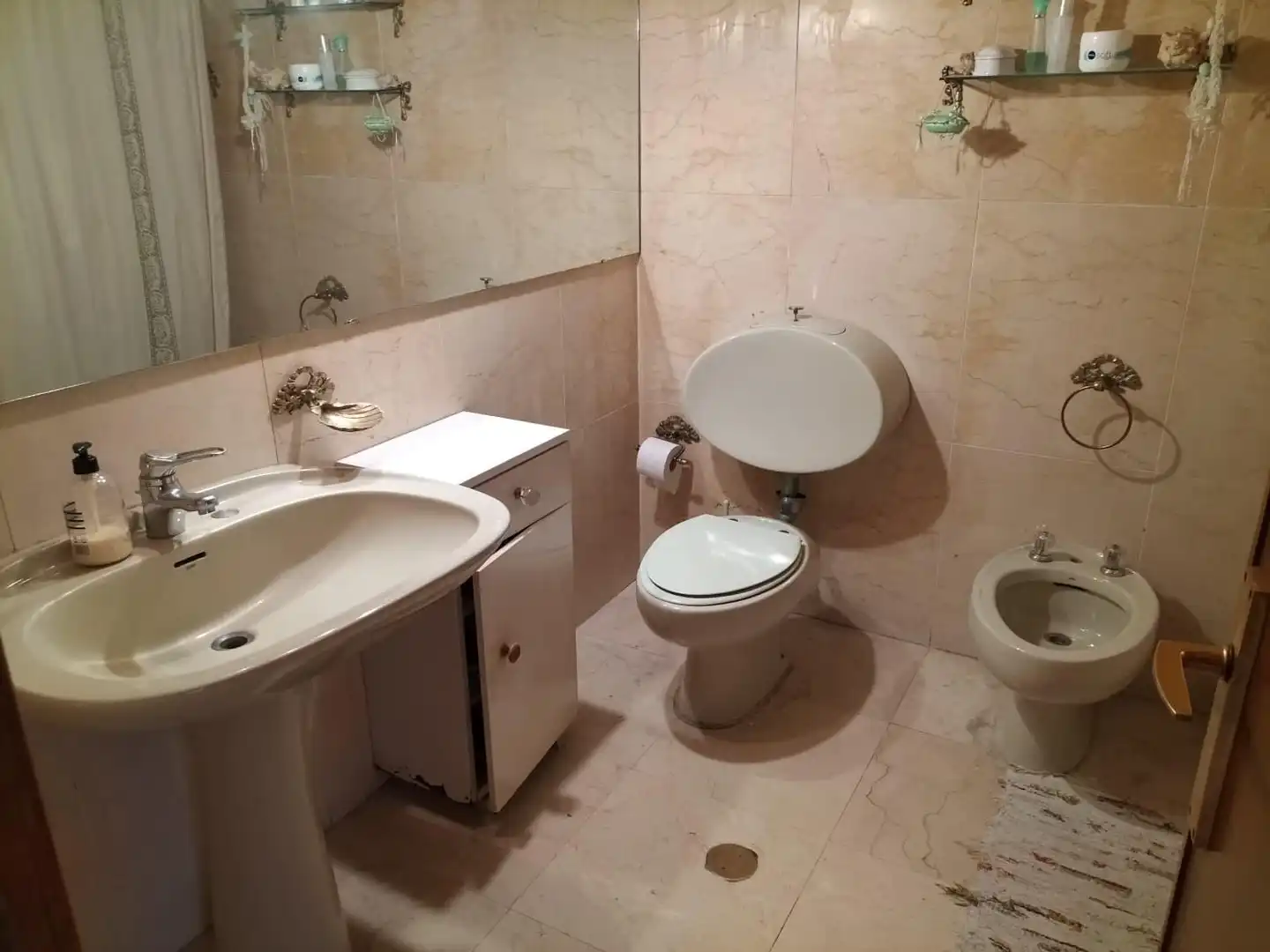 Baño de Piso en venta en Palencia con Calefacción, Parquet y Balcón