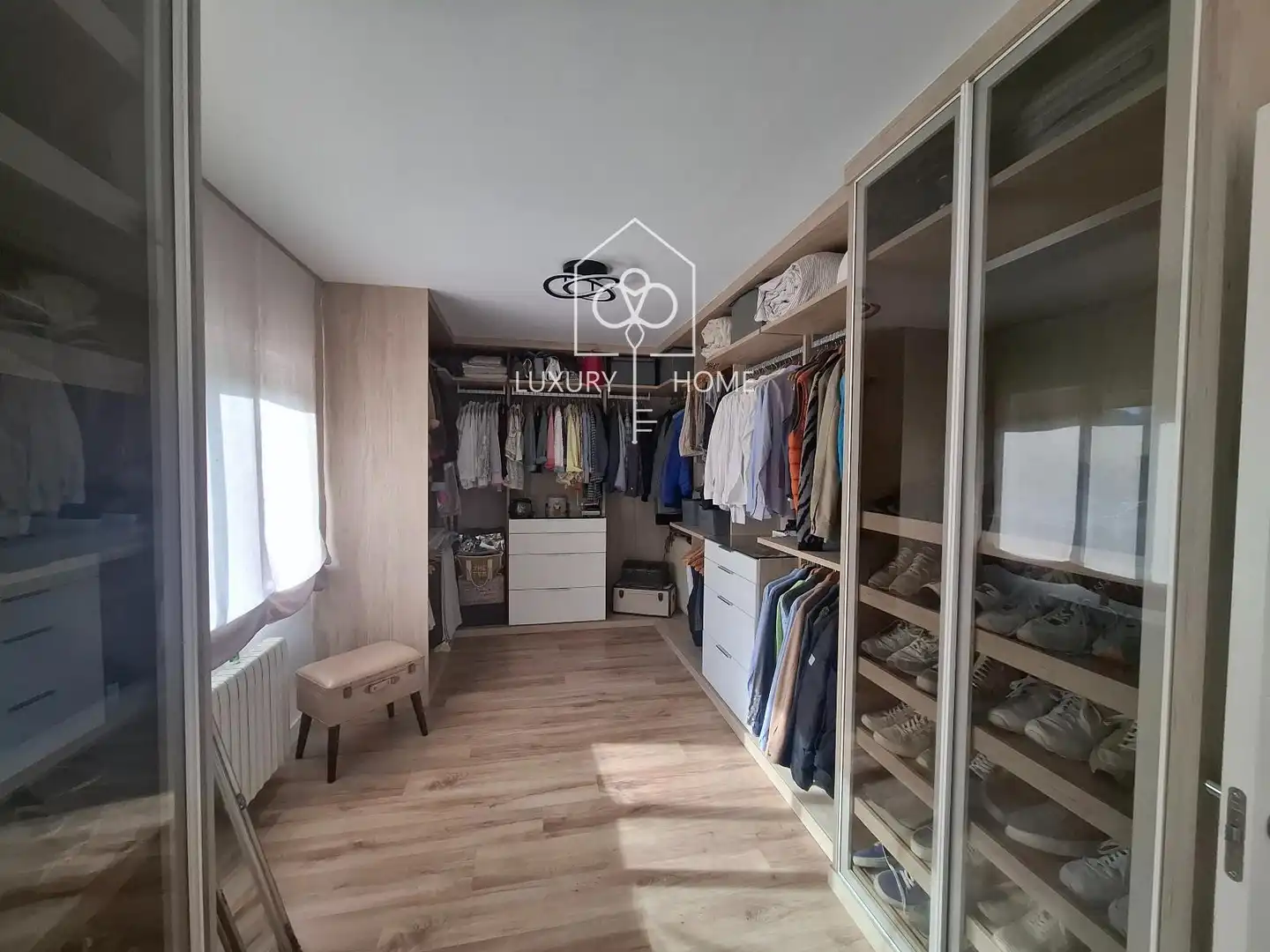 Bedroom of Houses for sale in Begues  with Air Conditioner, Heating and Terrace
