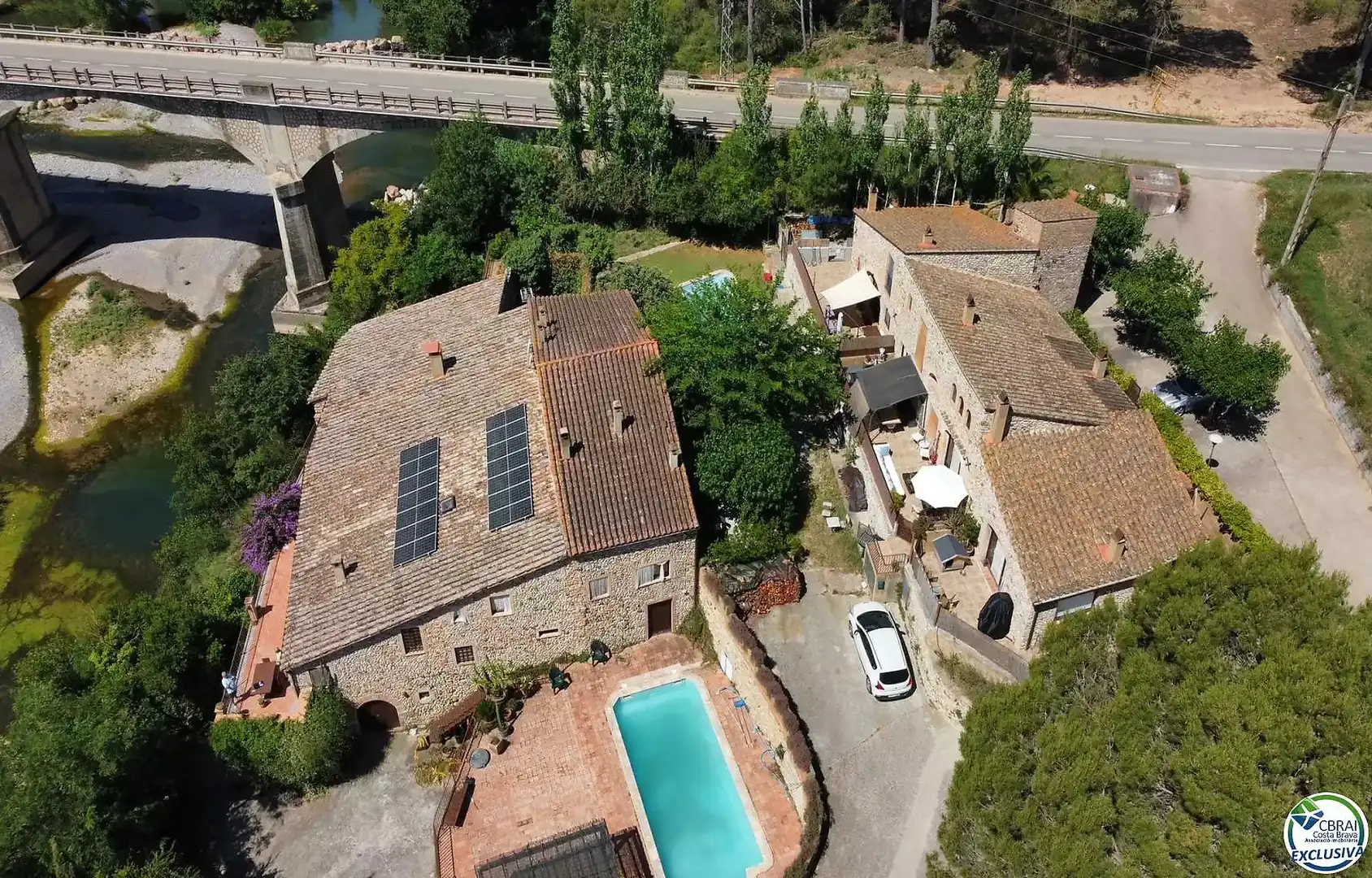 Casa con piscina en venta en Calle Cal Barquer s/n