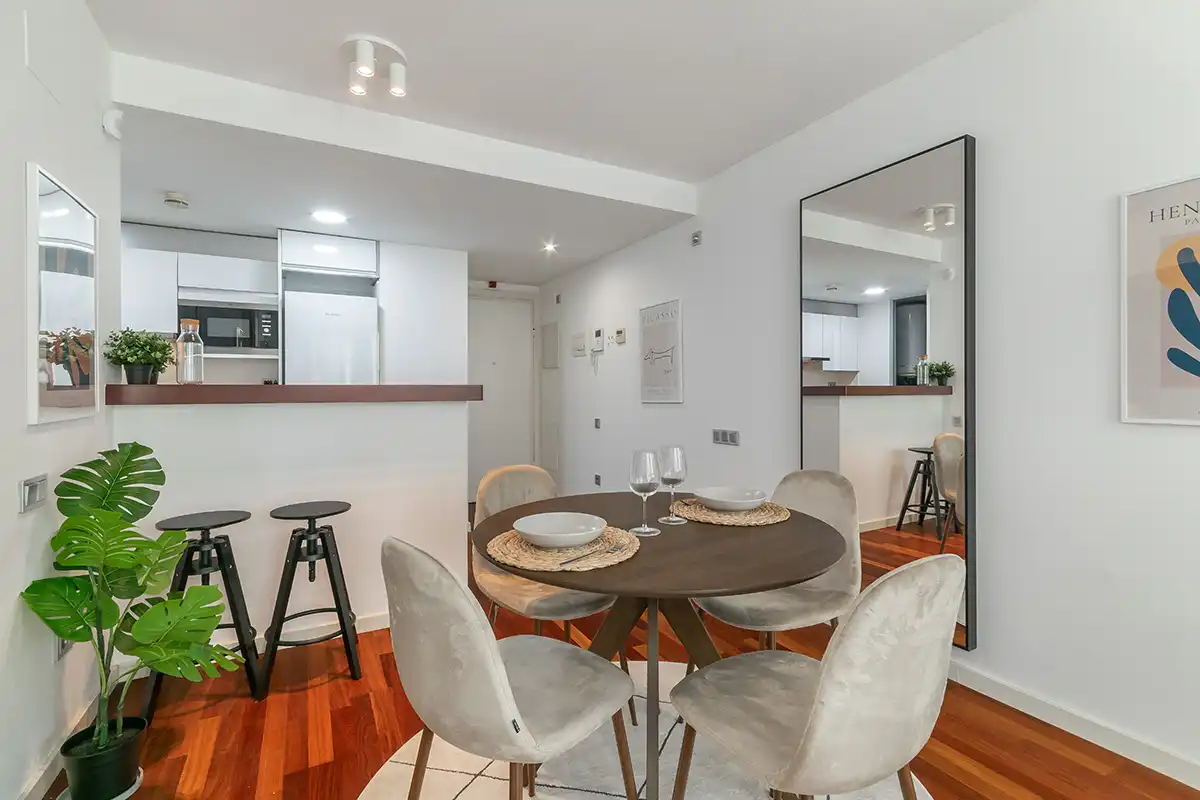 Piso con ascensor en venta en Plaça de Pau Vila 13, imagen 3