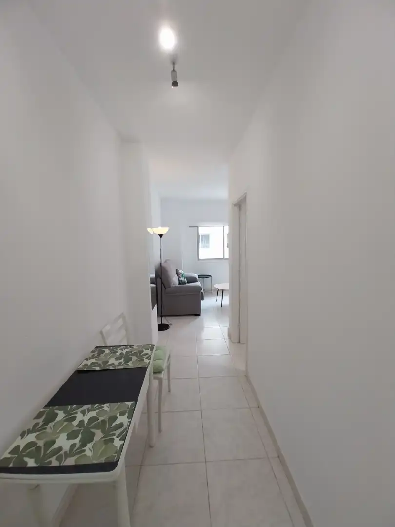 Wohnzimmer von Wohnungen zur Miete in Las Palmas de Gran Canaria mit Möbliert, Ofen und Waschmaschine