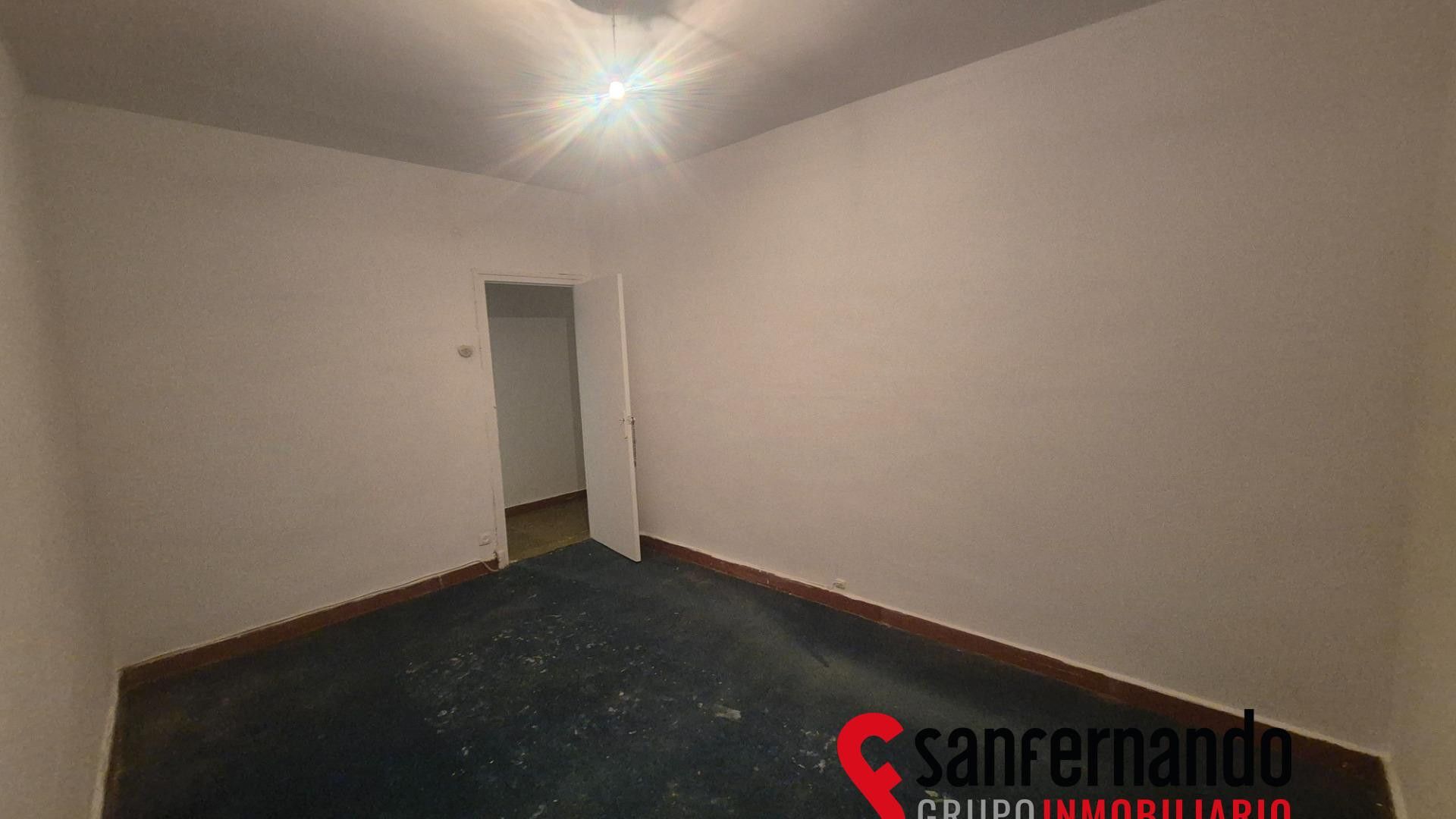 Bedroom of Flat for sale in Santander