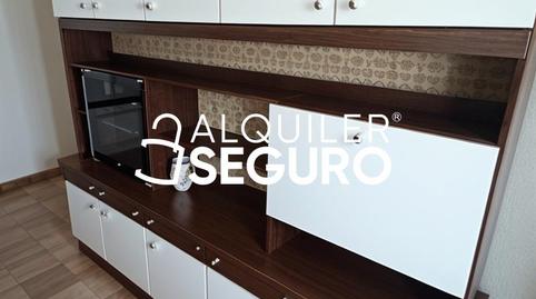 Foto 4 de Piso de alquiler en Eduardo Dato, Barrio del Nervión,  Sevilla Capital