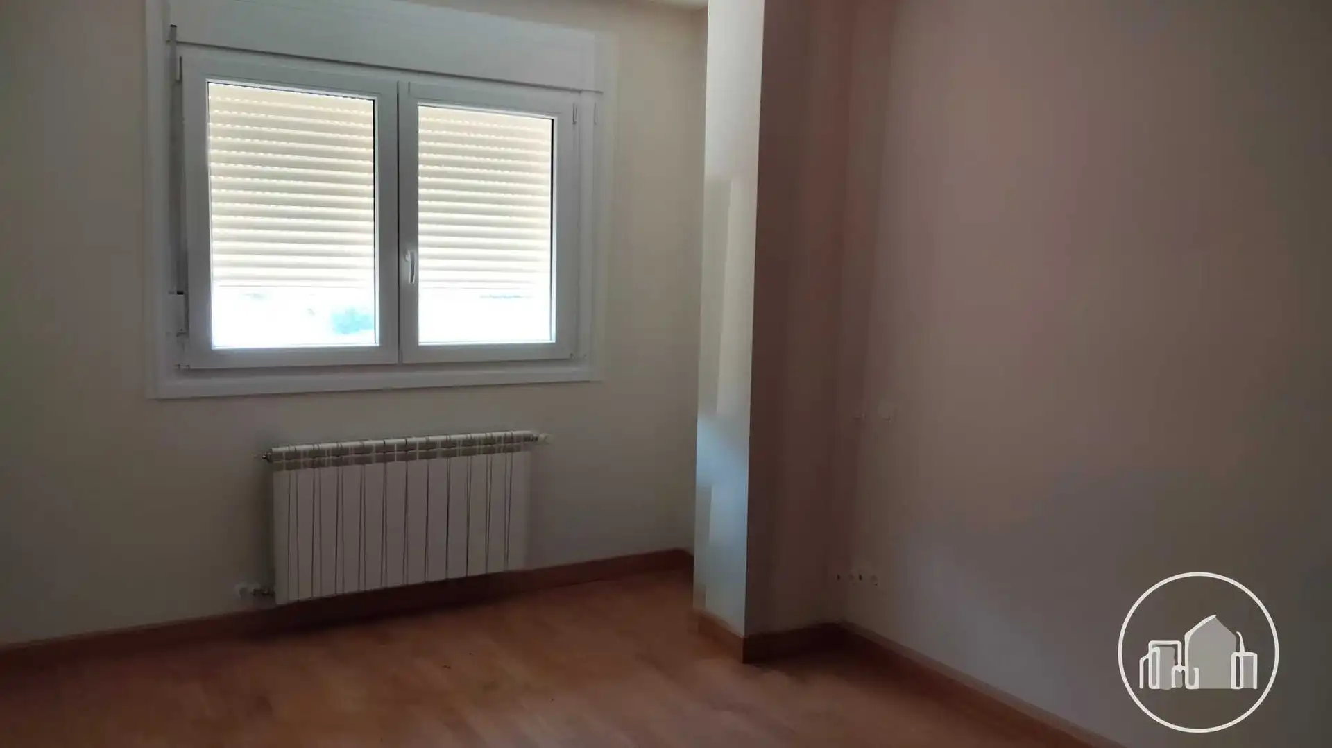 Schlafzimmer von Wohnung zum Verkauf in Medina de Pomar mit Heizung und Abstellraum