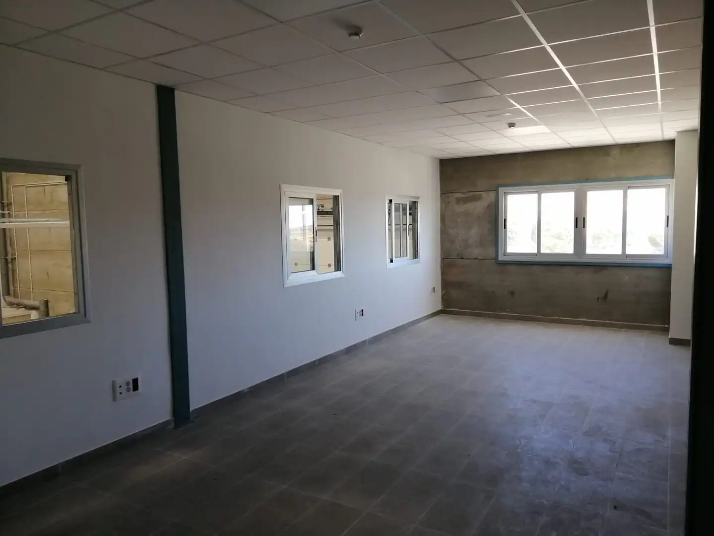 Industrial building to rent in Cruce de Arinaga, imagen 6