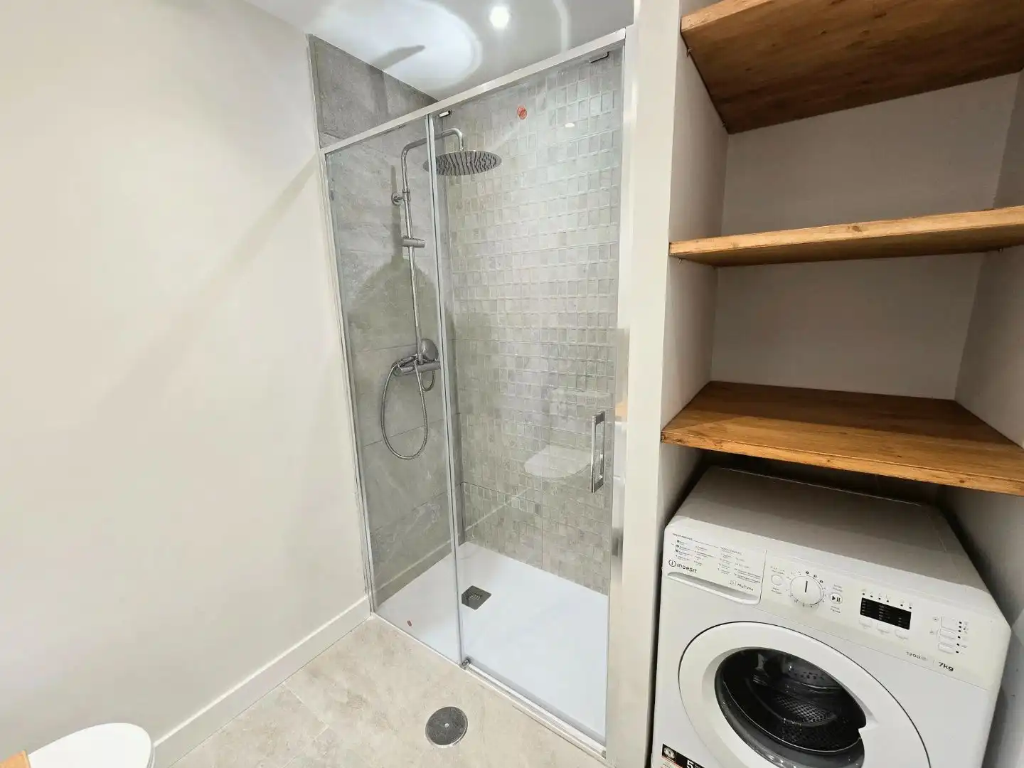 Bathroom of Flat for sale in Manilva  with Air Conditioner, Terrace and Balcony