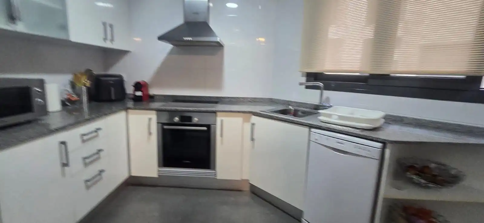 Cocina de Apartamento de alquiler en Alboraya con Aire acondicionado, Amueblado y Balcón