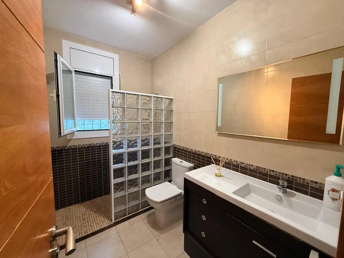 Villa con balcone in vendita a Olivella, imagen 16