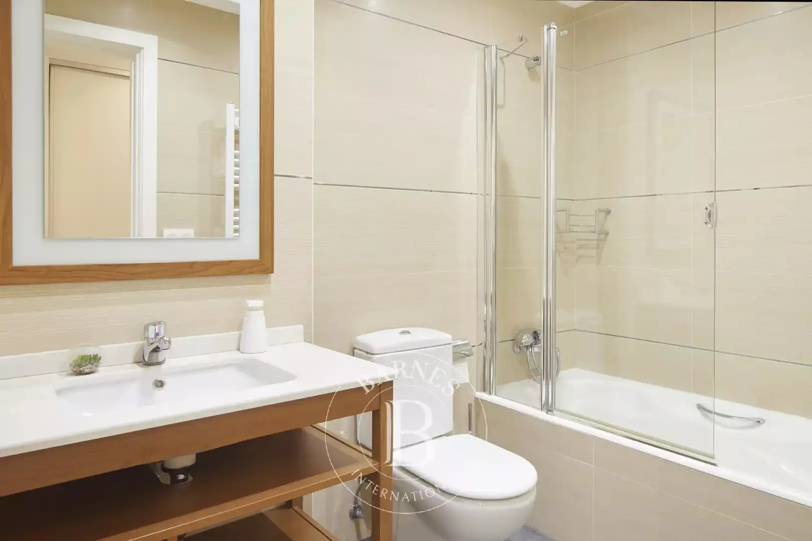 Badezimmer von Maisonette zum Verkauf in Donostia - San Sebastián  mit Heizung, Terrasse und Möbliert