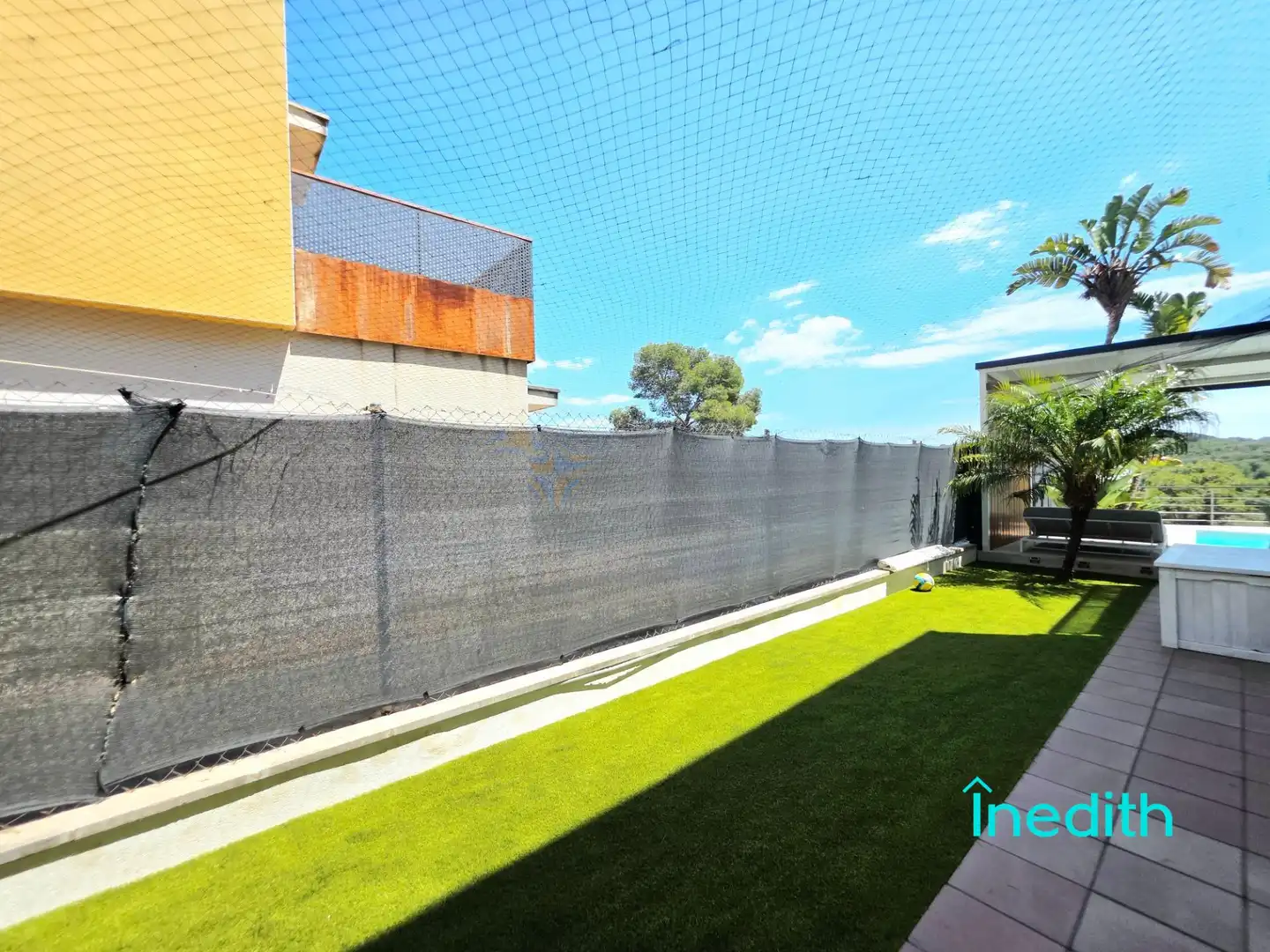 Jardín de Casa o chalet en venta en Cubelles con Aire acondicionado, Calefacción y Jardín privado