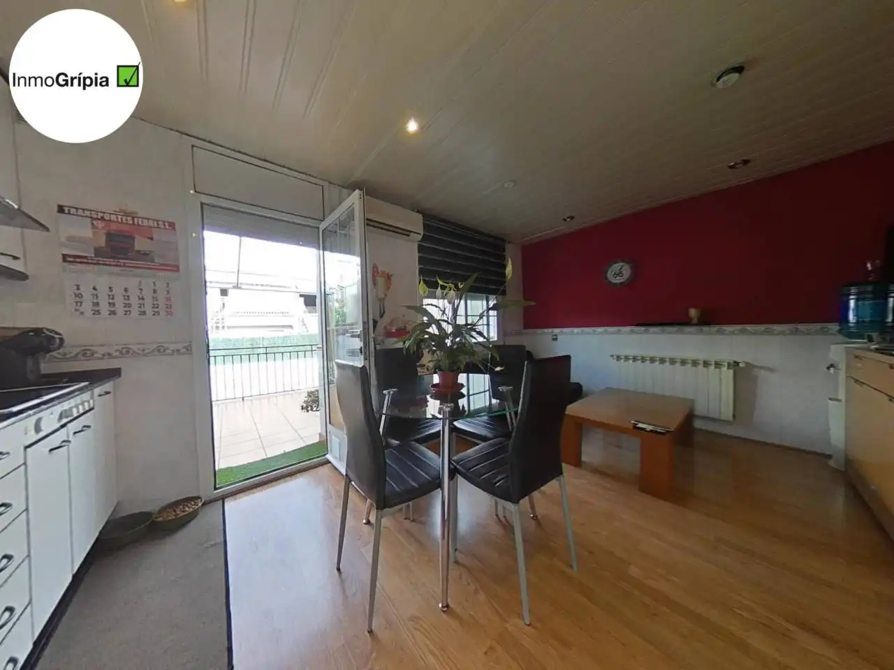 Dining room of Houses for sale in Terrassa  with Air Conditioner, Heating and Parquet flooring