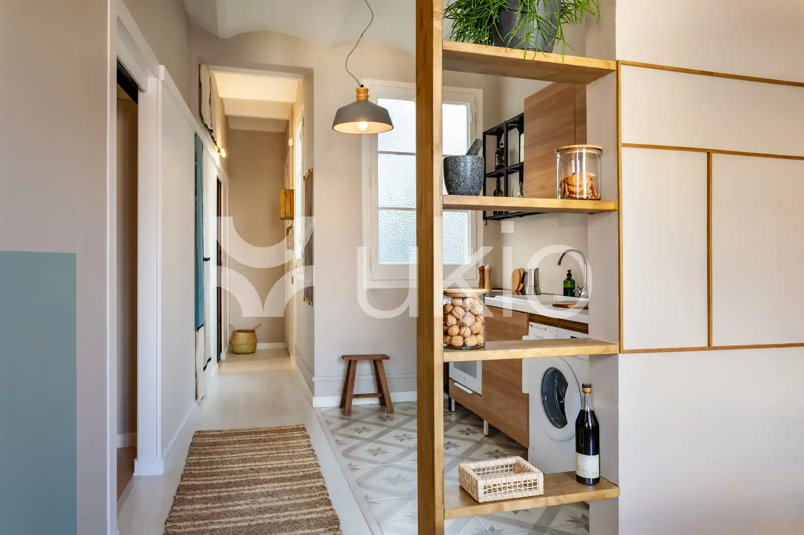 Cocina de Apartamento de alquiler en Barcelona con Aire acondicionado, Calefacción y Amueblado