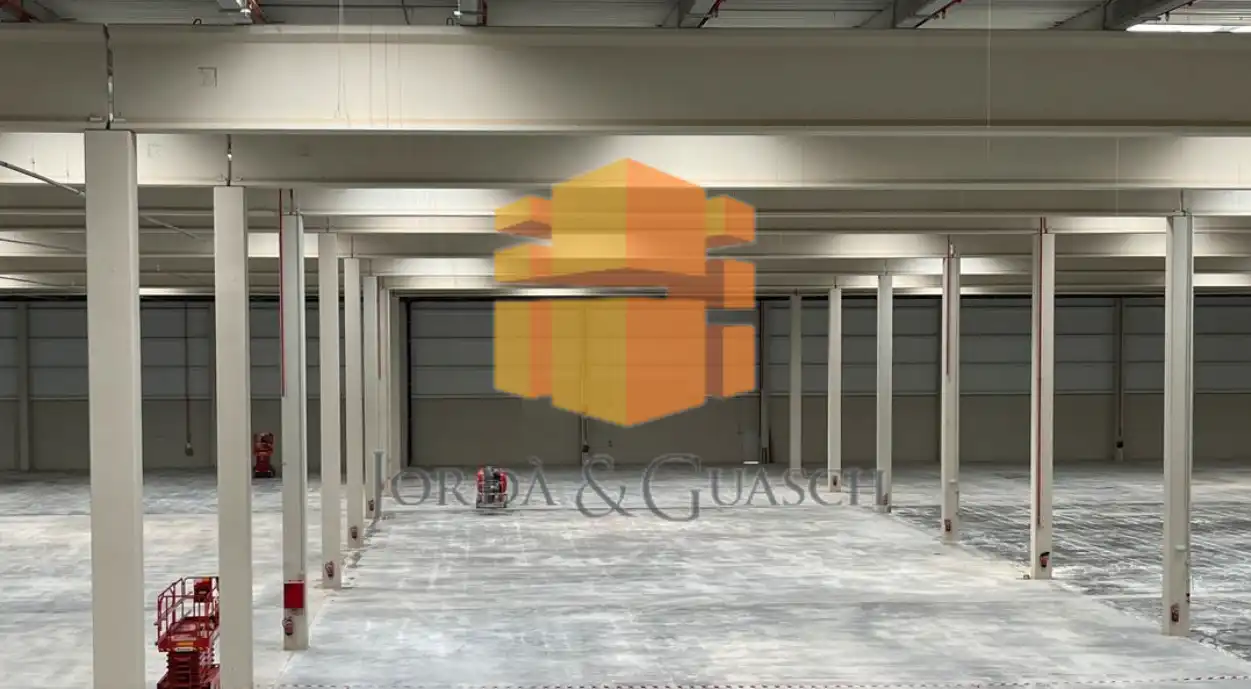 Industrial building with lift to rent in Carrer Can Fenosa, imagen 7