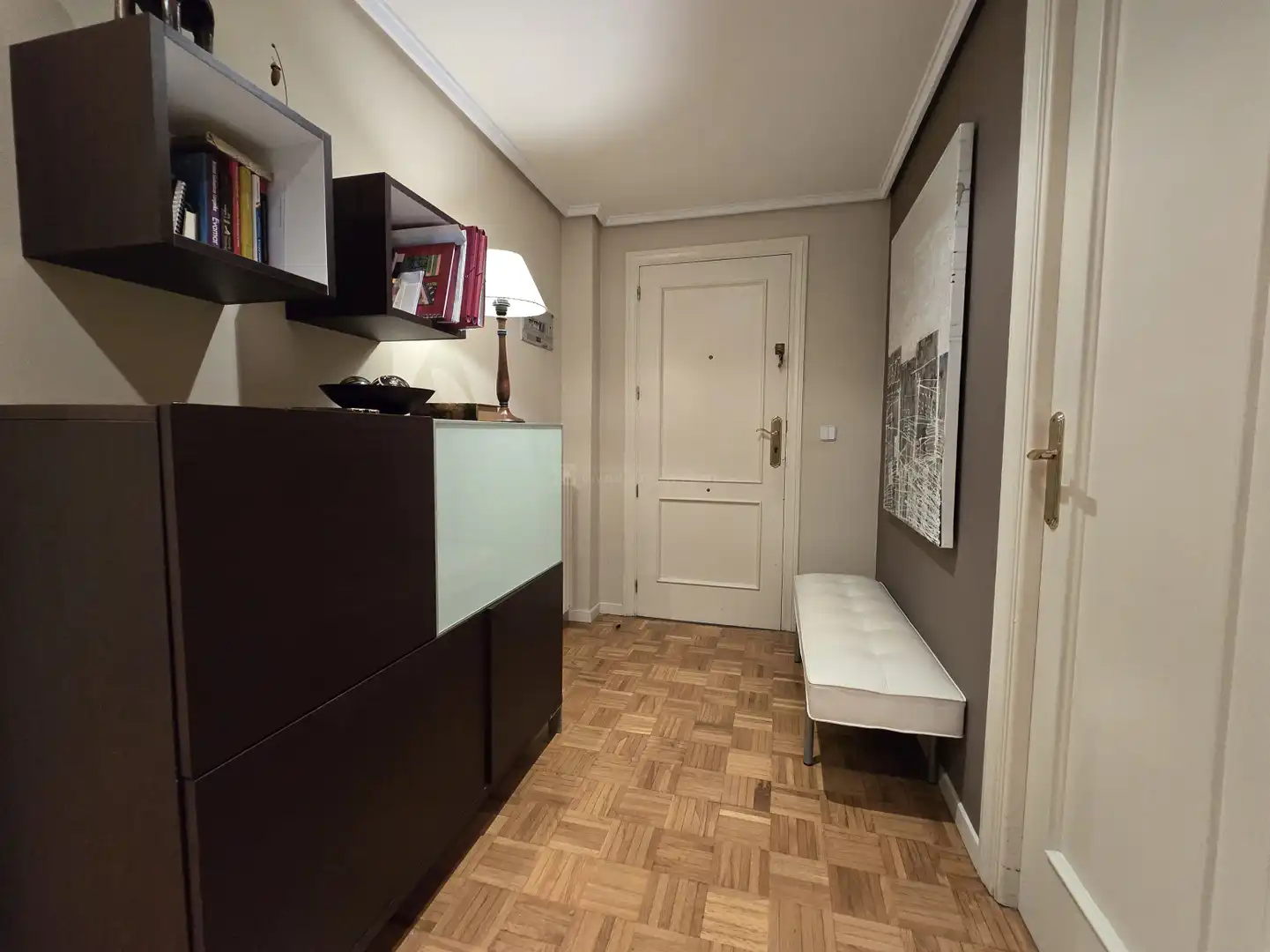 Wohnung zum Verkauf in  Logroño mit Heizung, Parkett und Abstellraum