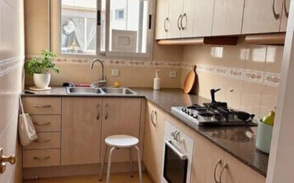 Kitchen of Flat for sale in  Valencia Capital  with Air Conditioner and Balcony