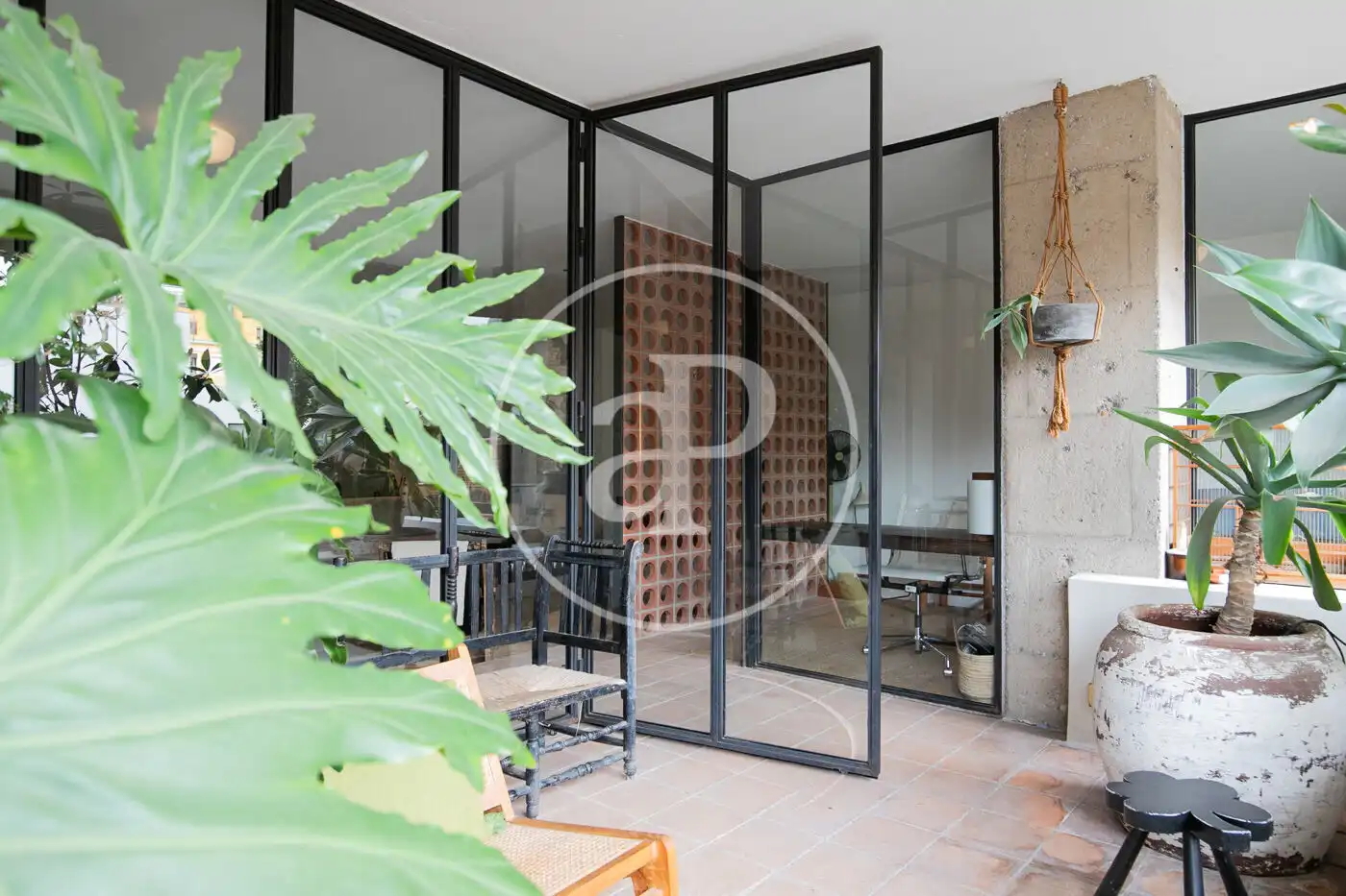 Piso en venta en Barcelona con Calefacción, Terraza y Amueblado