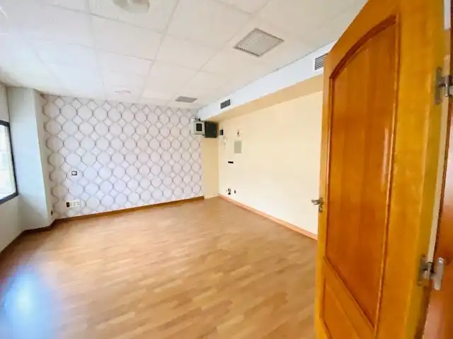 Office space with lift to rent in Centro - Plaza Mayor, imagen 10