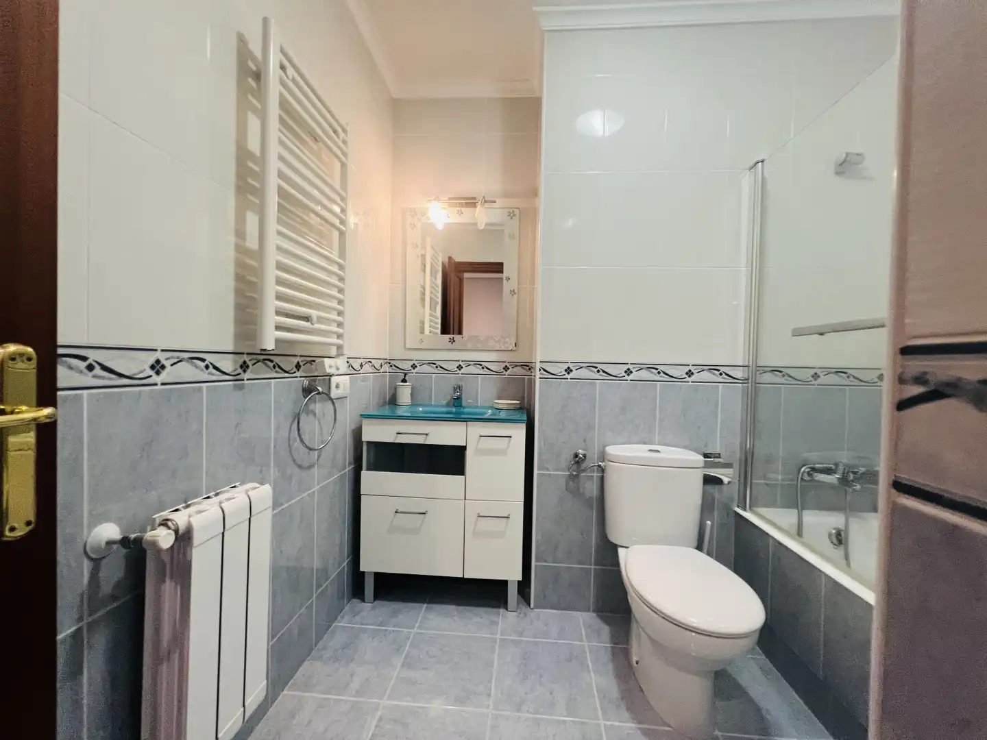 Duplexes for sale in La Iglesia, Voto