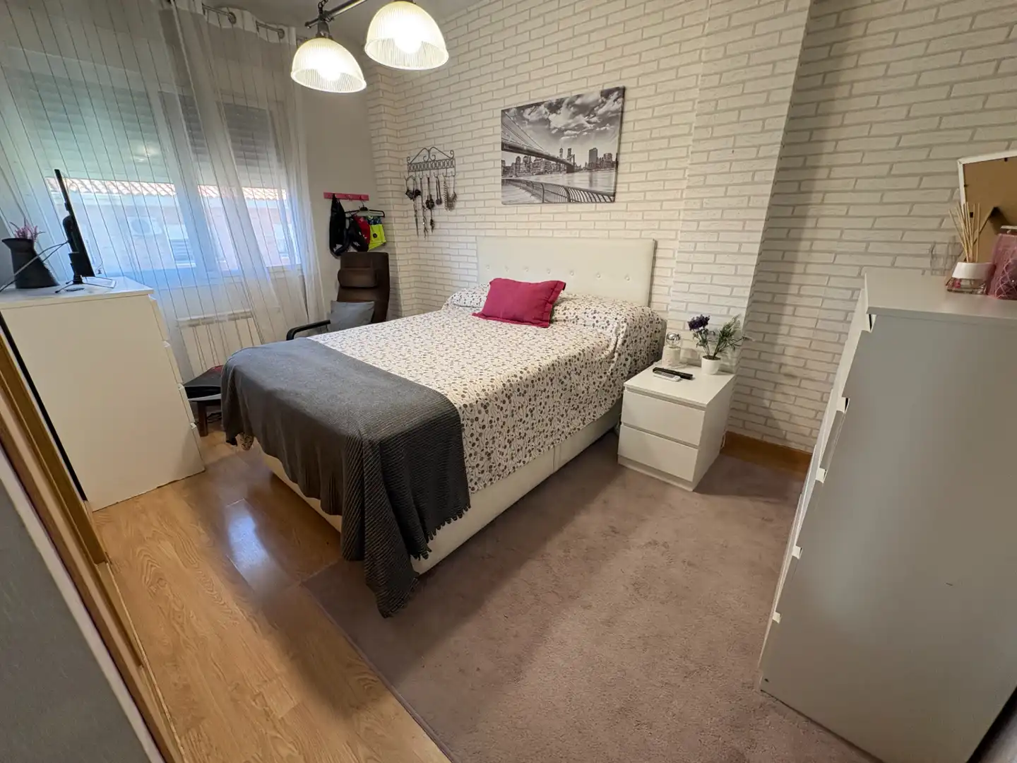 Habitación de Casa o chalet en venta en Ugena con Aire acondicionado, Calefacción y Jardín privado