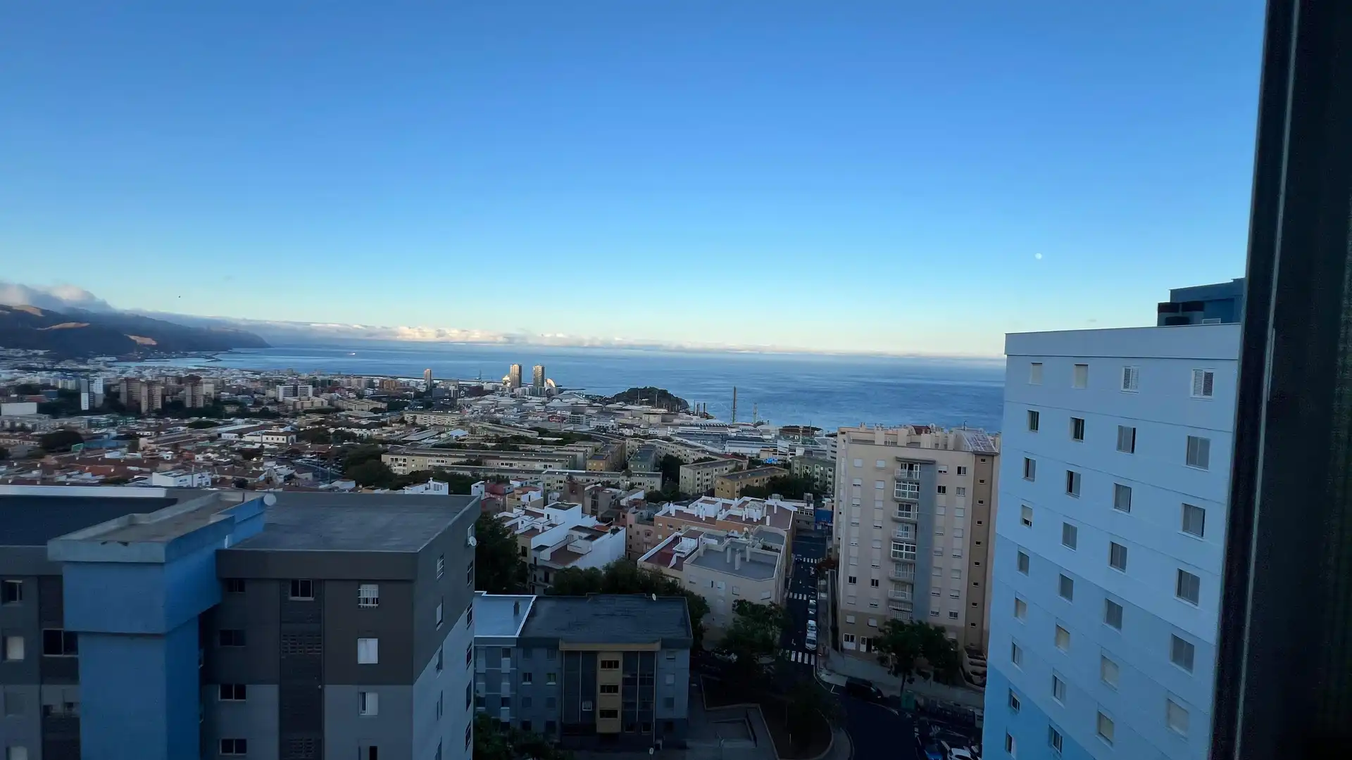 Vista exterior de Piso de alquiler en Santa Cruz de Tenerife con Jardín privado, Terraza y Amueblado