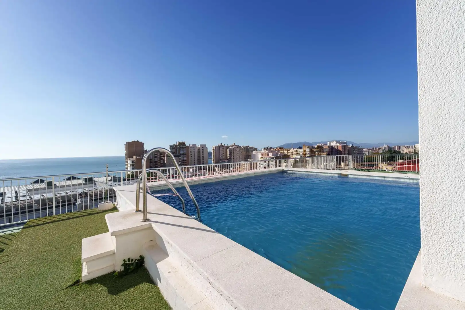 Piso con balcón en venta en Paseo REDING, imagen 21