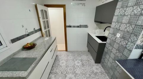 Foto 3 de Piso en venta en Parque Ayala - Jardín de la Abadía - Huelín, Málaga Capital