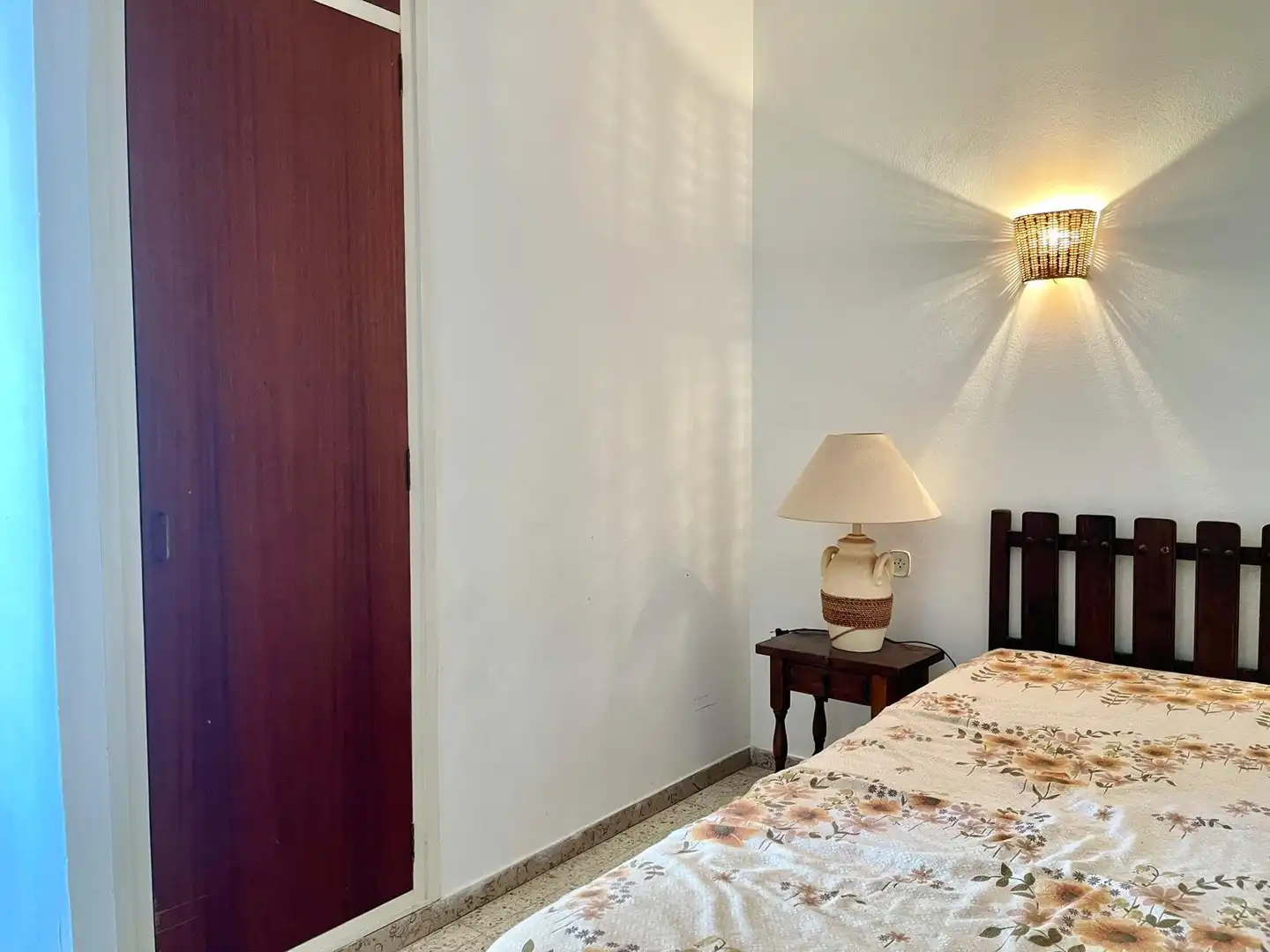 Habitación de Piso en venta en Roses con Terraza, Amueblado y Piscina comunitaria