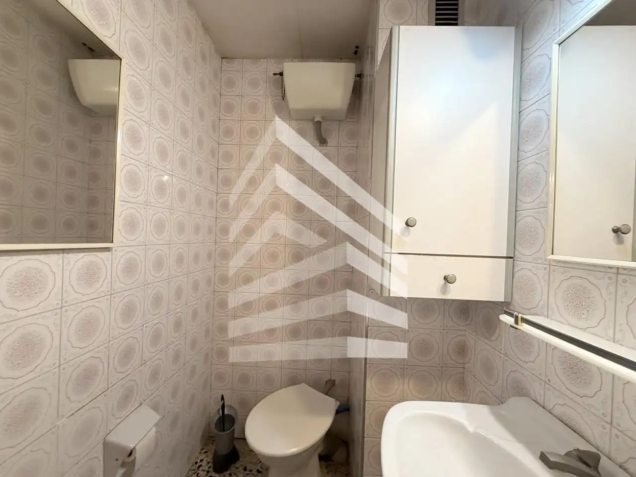 Baño de Piso en venta en Solsona con Aire acondicionado, Trastero y Amueblado