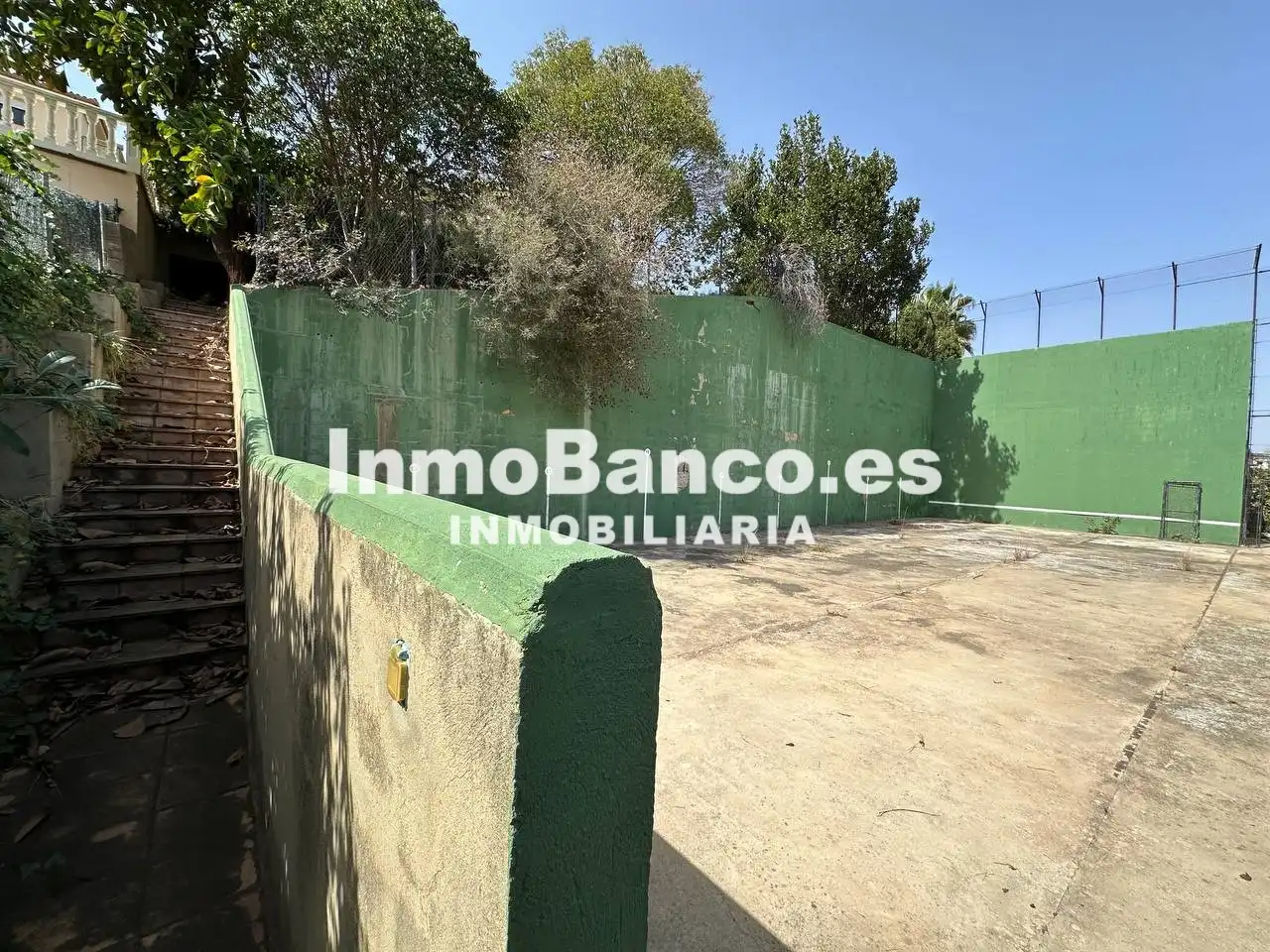 Vista exterior de Casa o chalet de alquiler en Chiva con Aire acondicionado, Calefacción y Jardín privado