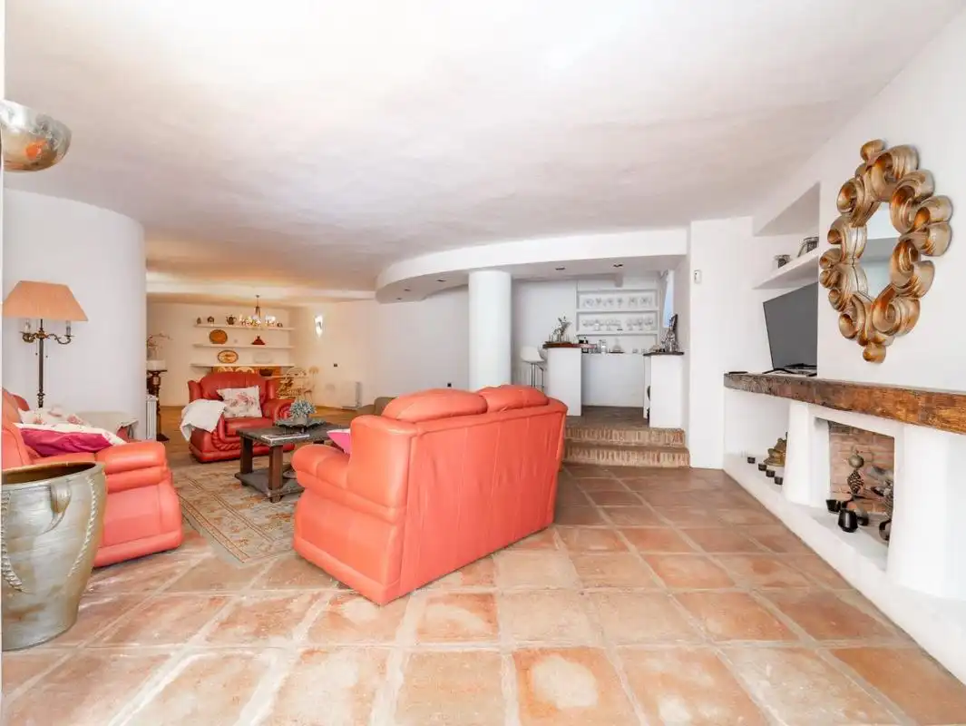 Wohnung mit Terrasse zum Verkauf in Puerto de Cabopino, imagen 4