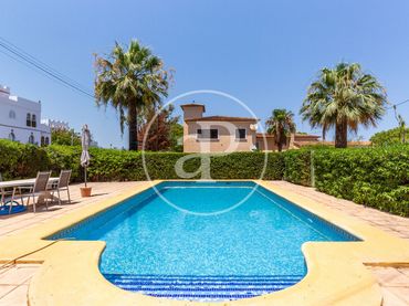 Haus mit Balkon zum Verkauf in El Montgó