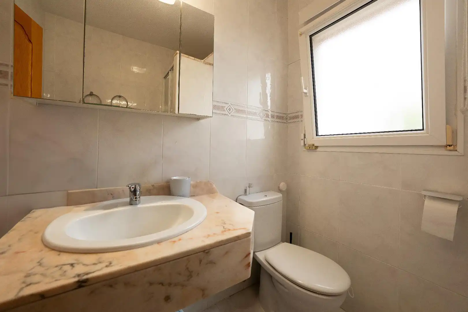 Bany de Casa o xalet en venda en La Nucia amb Calefacció, Jardí privat i Terrassa