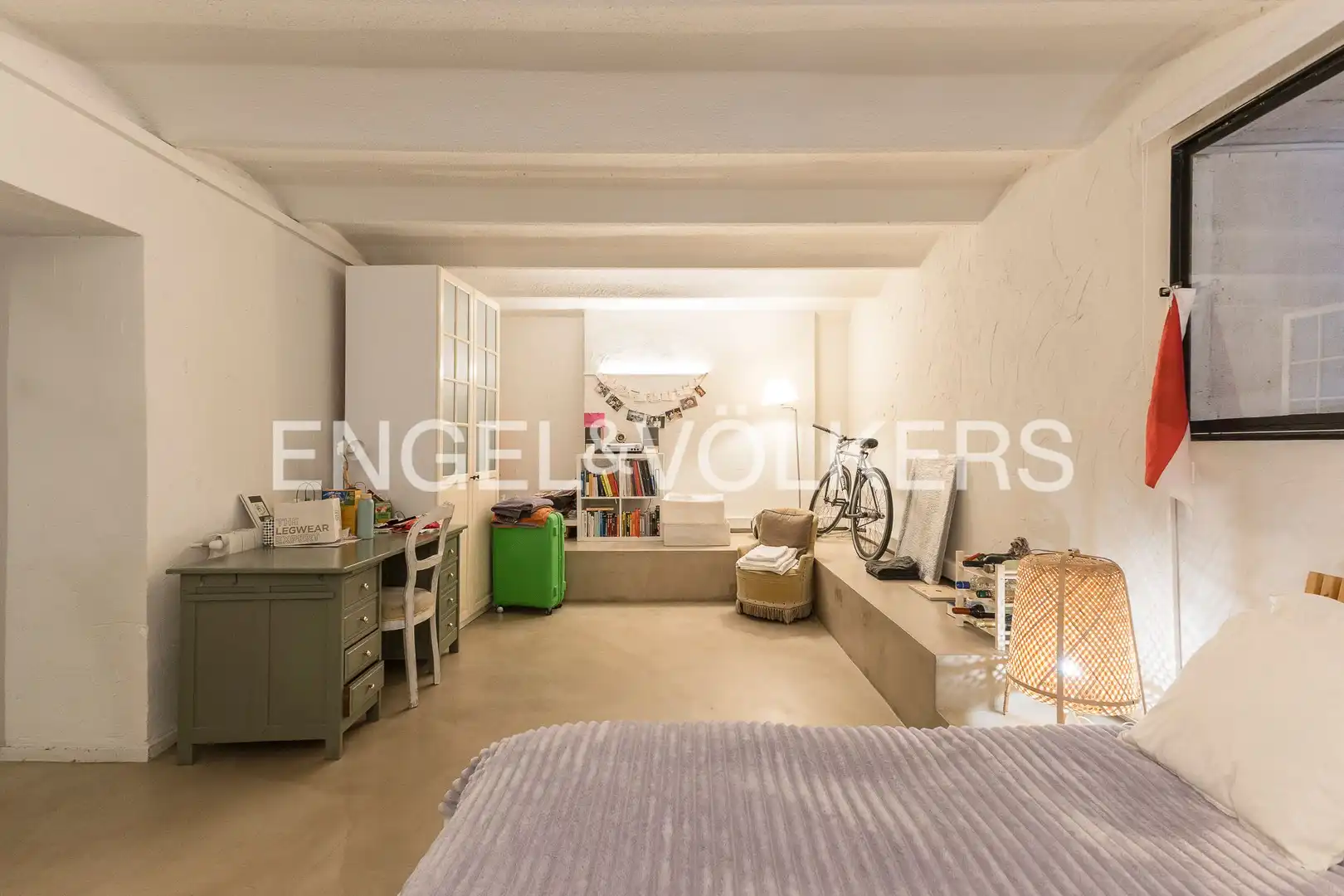 Dúplex en venta en Barcelona con Calefacción, Terraza y Trastero