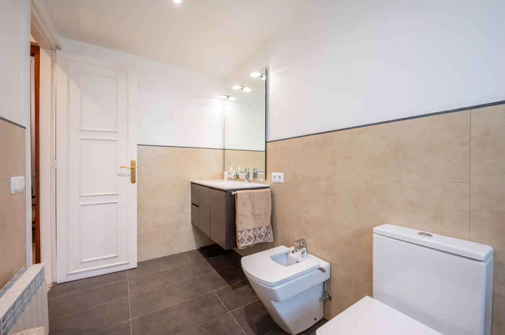 Baño de Casa o chalet en venta en Mataró con Calefacción, Jardín privado y Terraza