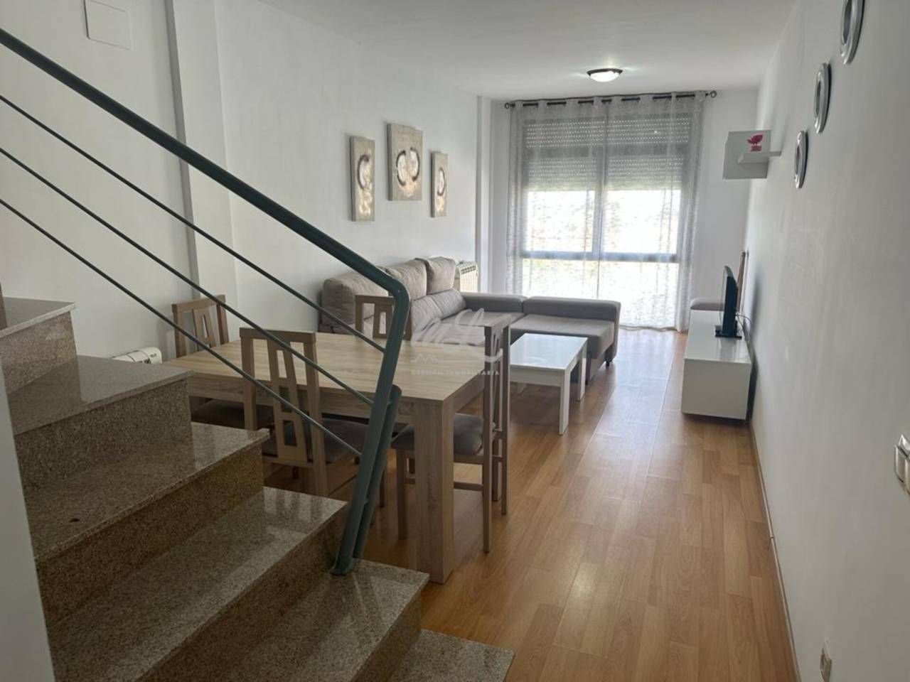 Sala d'estar de Dúplex de lloguer en Almonacid de Toledo amb Aire condicionat, Calefacció i Terrassa