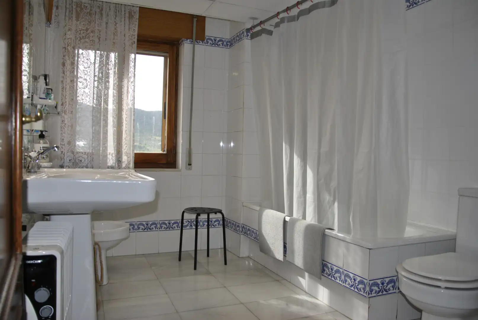 Baño de Ático en venta en Plasencia con Aire acondicionado, Calefacción y Terraza