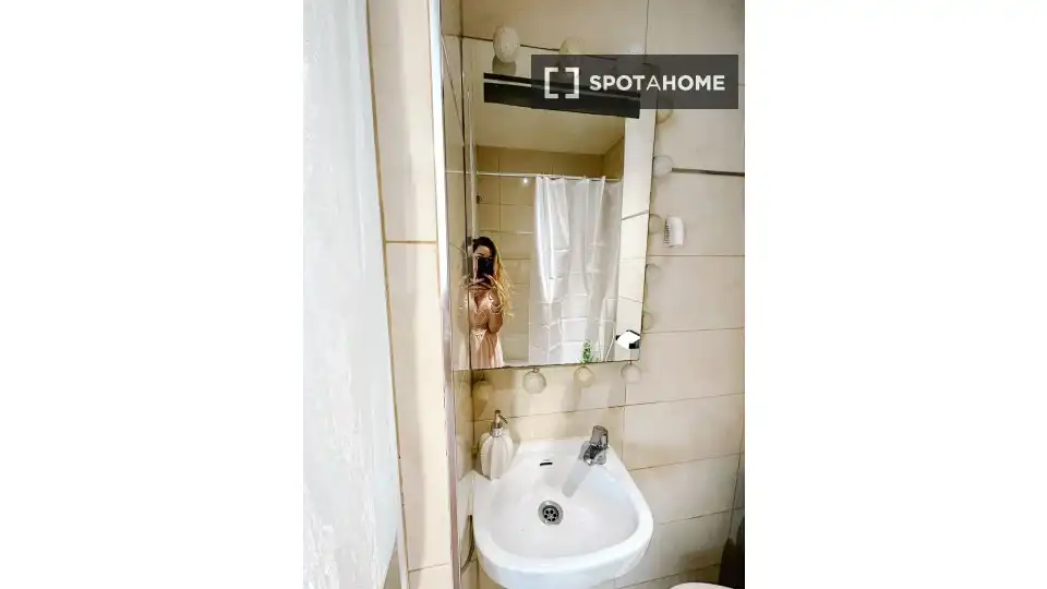 Habitació a Ambroz