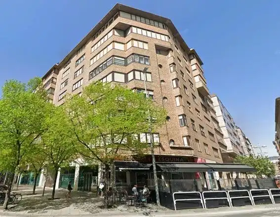 Piso con ascensor en alquiler en Calle Calle Plazaola