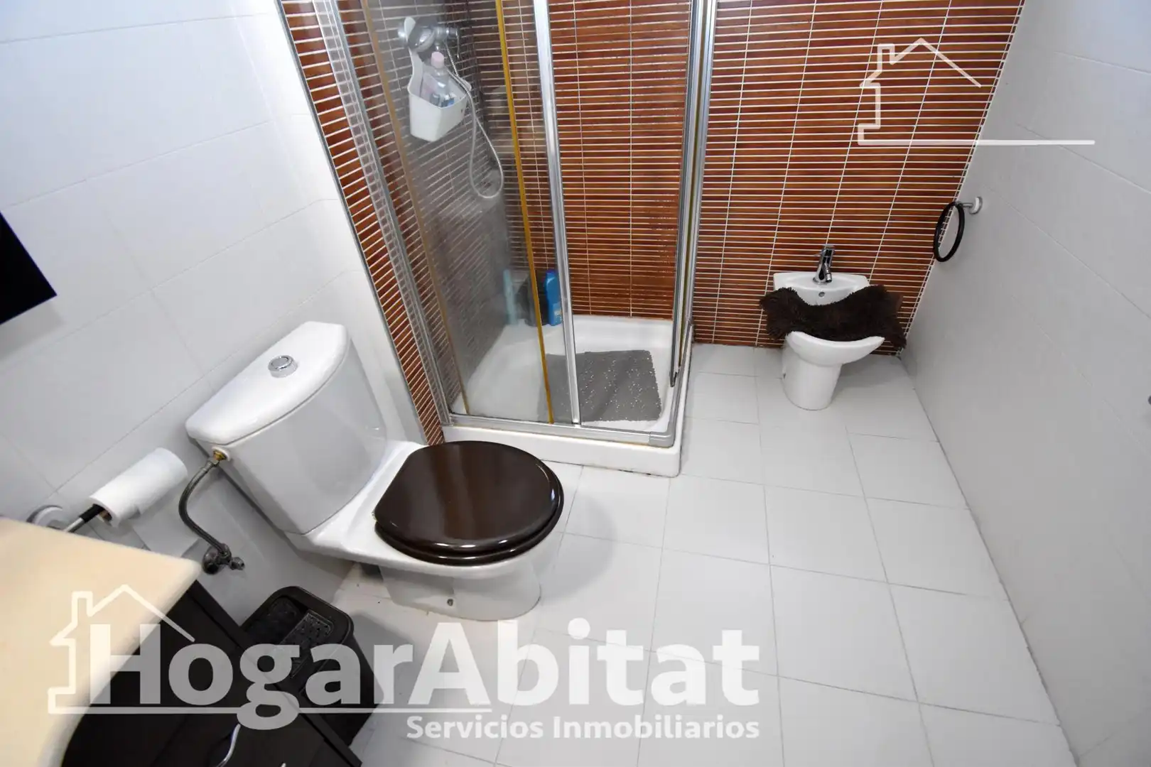 Bathroom of Detached homes for sale in Almazora / Almassora  with Air Conditioner, Heating and Terrace