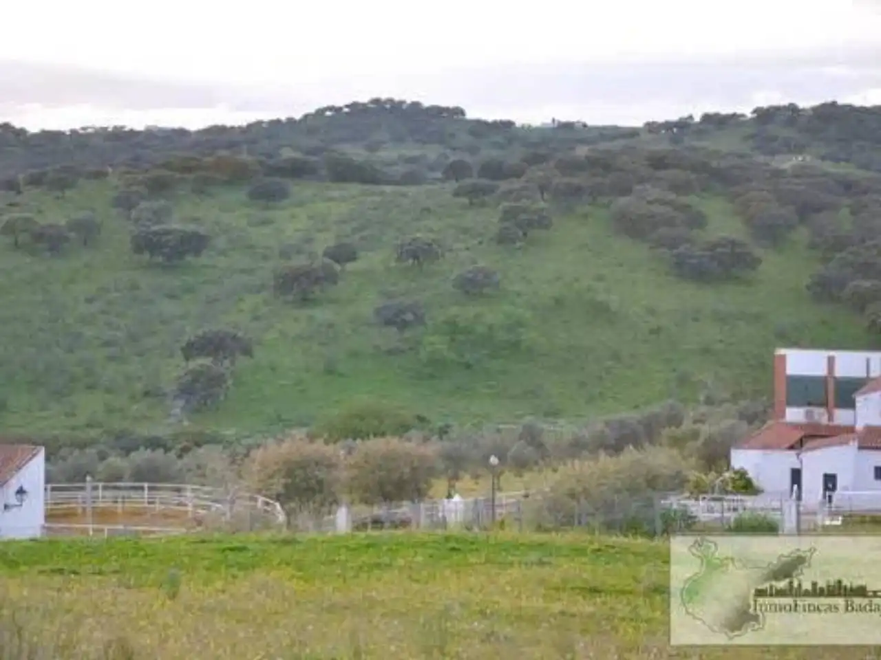 Finca rústica en venta en Higuera de Vargas con Aire acondicionado, Jardín privado y Terraza