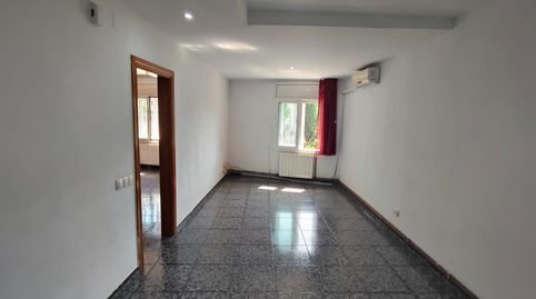 Foto 3 de Piso en venta en Avinguda de la Generalitat, El Raval, Santa Coloma de Gramenet