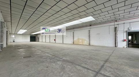 Foto 4 von Fabrikhallen zur Miete in Poligono Santa Fe, Valdespartera, Zaragoza Capital