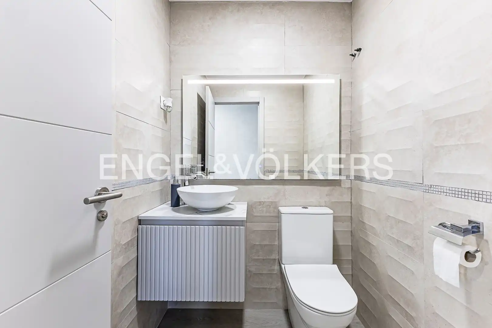 Bathroom of Houses for sale in Vallirana  with Heating and Private garden