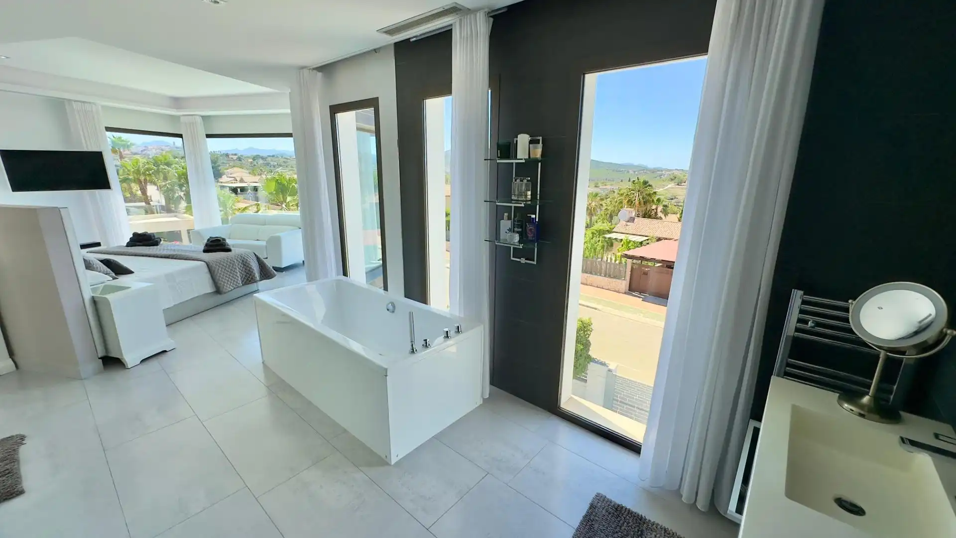 Bathroom of Houses for sale in Jávea / Xàbia  with Air Conditioner, Heating and Private garden