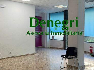 Local comercial de lloguer a Calle del Monte