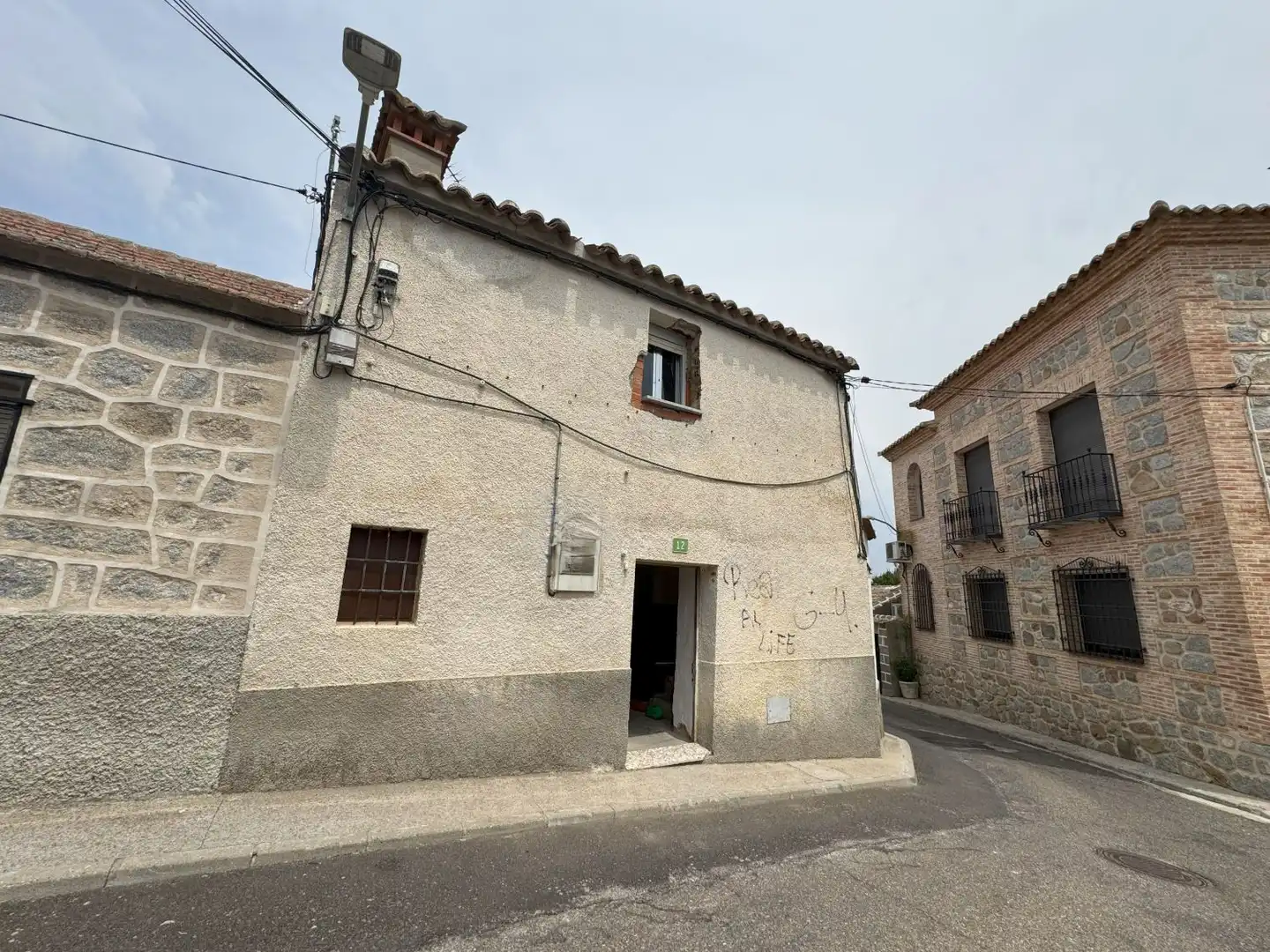 Vista exterior de Casa o chalet en venta en Las Ventas Con Peña Aguilera